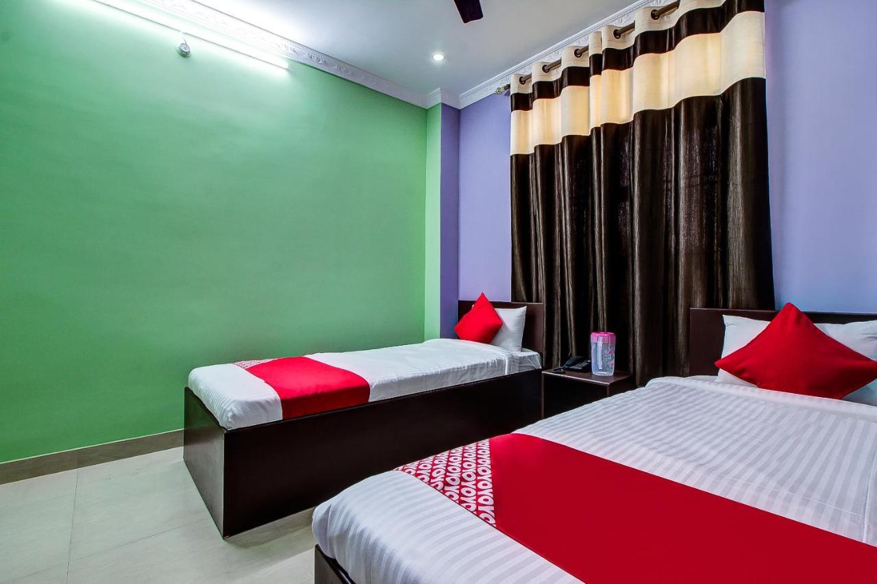 Oyo 13927 Green View Guest House Dispur Eksteriør billede